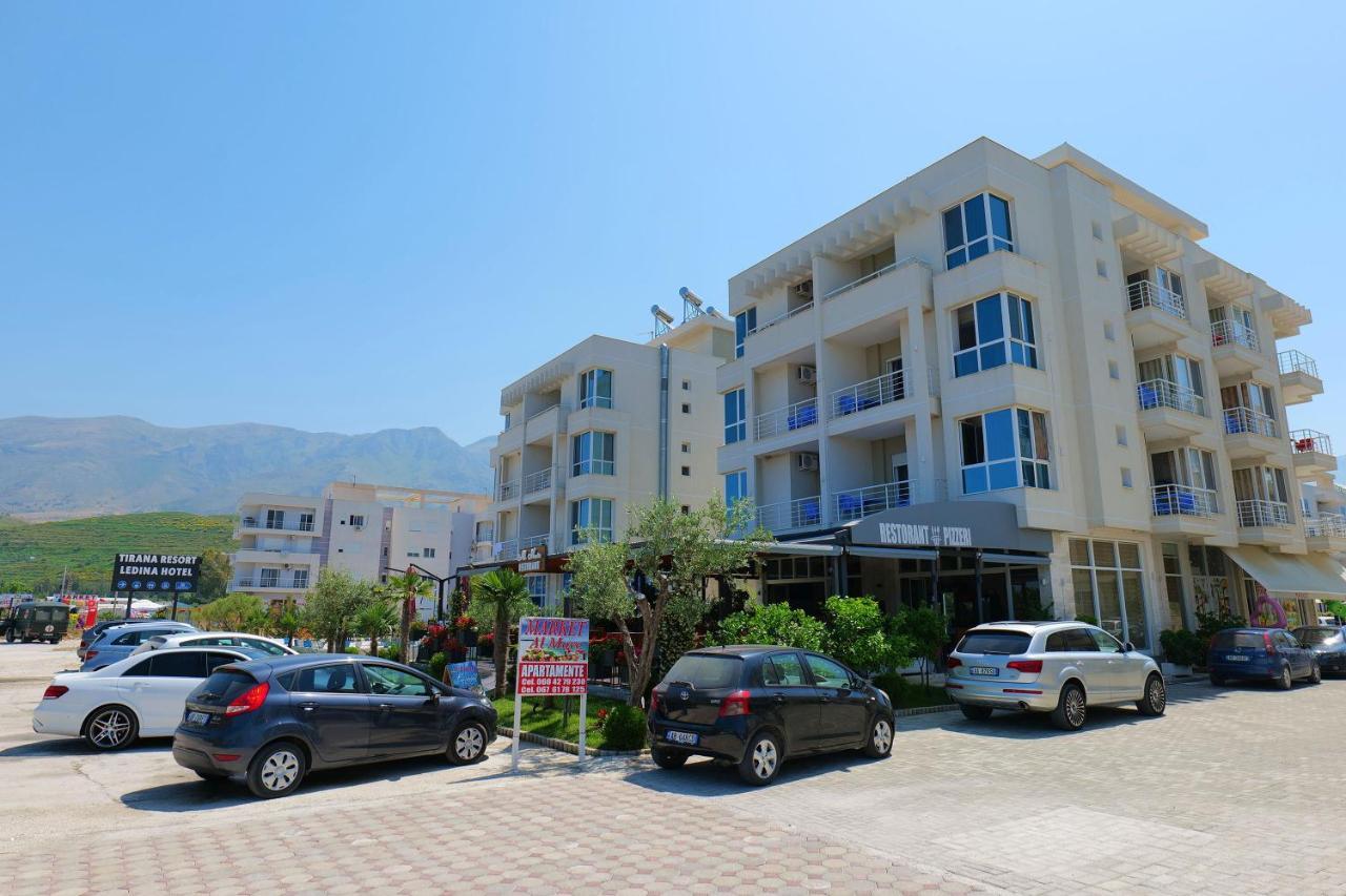 Almare Apartments Vlorë Esterno foto