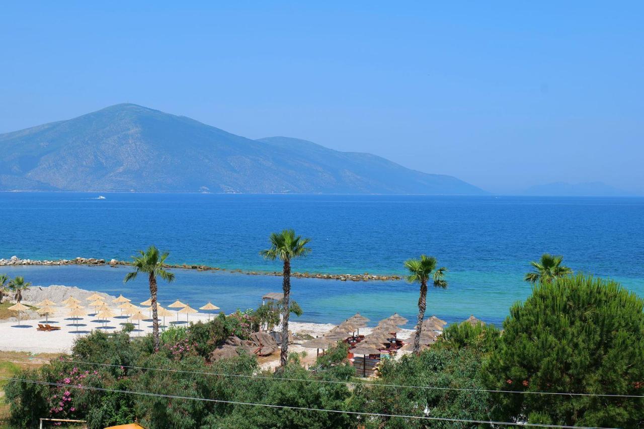 Almare Apartments Vlorë Esterno foto